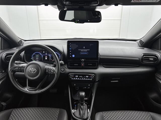 Toyota YARIS 1.5 Hybrid 130 Executive | NL dealeronderhouden |
