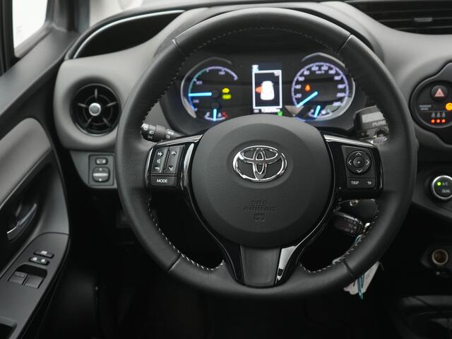 Toyota YARIS 1.5 Hybrid Aspiration | Navigatie | Fietsendragerbeugel | Onderweg-naar-dealer
