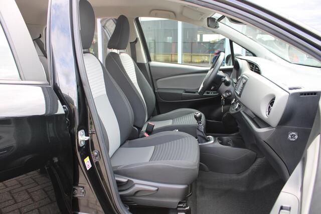 Toyota YARIS 1.5 VVT-i Active Navi/Clima/Camera/NL Auto!!