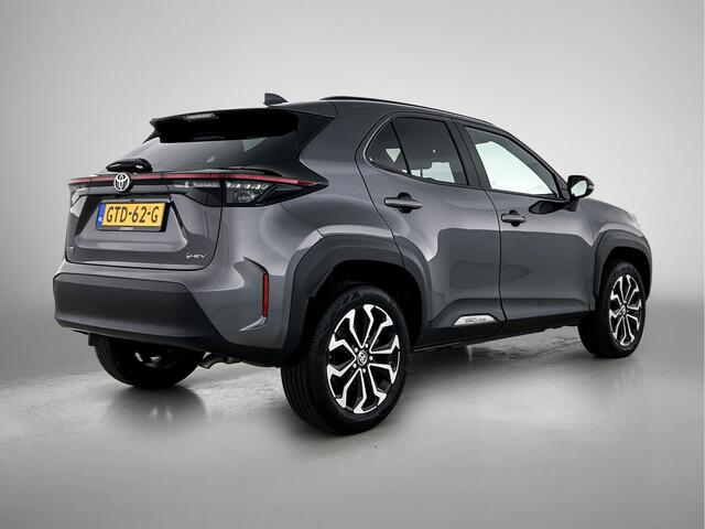 Toyota YARIS Cross 1.5 Hybrid 115 First Edition | Apple Carplay-Android Auto | Parkeercamera | Keyless Entry/Start |