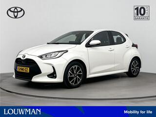 toyota-yaris-1.5-hybrid-dynamic-nav