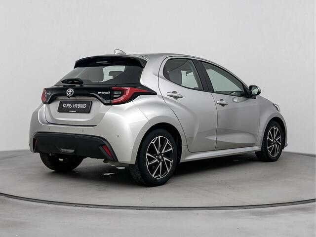 Toyota YARIS 1.5 Hybrid 115 First Edition | Parkeercamera | Apple Carplay-Android Auto | Cruise Control Adaptief |