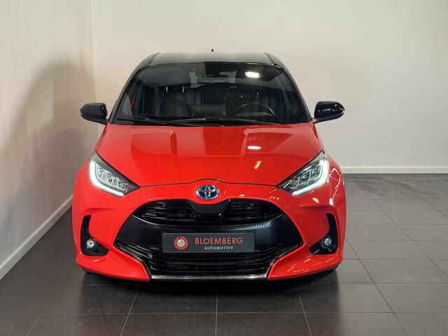 Toyota YARIS 1.5 Hybrid Launch Edition | JBL Audio | HUD | Sportstoelen | BSM |