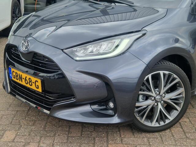 Toyota YARIS 1.5 Hybrid 130 Executive All season banden slecht 12000 km!!