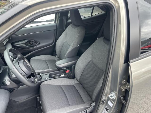 Toyota YARIS Cross 1.5 Hybrid 115 First Edition Winterpack