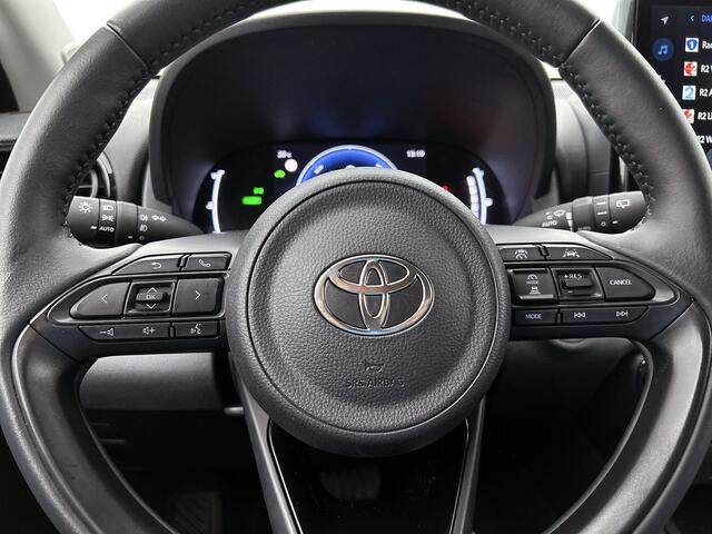 Toyota YARIS 1.5 Hybrid 115 Dynamic | Parkeersensoren V+A | Stuur-Stoelverwarming | Dode Hoek Detectie Onderweg-naar-dealer