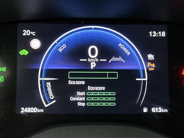 Toyota YARIS 1.5 Hybrid 115 Dynamic | Parkeersensoren V+A | Stuur-Stoelverwarming | Dode Hoek Detectie Onderweg-naar-dealer