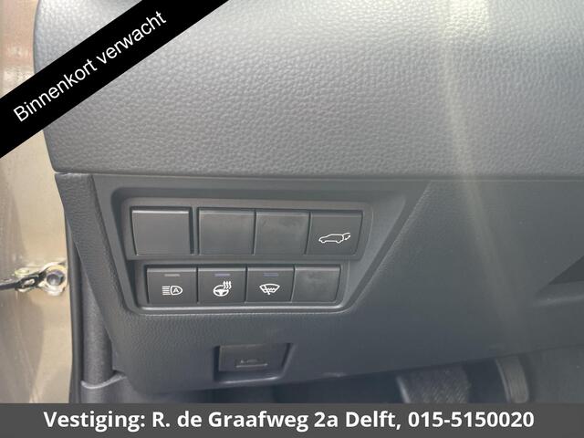 Toyota YARIS Cross 1.5 Hybrid Adventure | JBL Audio | parkeersensoren | Navigatie | BSM