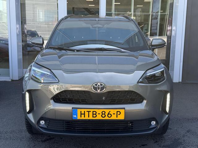 Toyota YARIS Cross 1.5 Hybrid 115 First Edition Parkeersensoren V+A | Blind spot | Stoelverwarming | Climate control