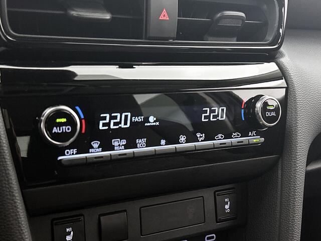 Toyota YARIS Cross 1.5 Hybrid 130 Executive | BTW Voertuig | Stoelverwarming |