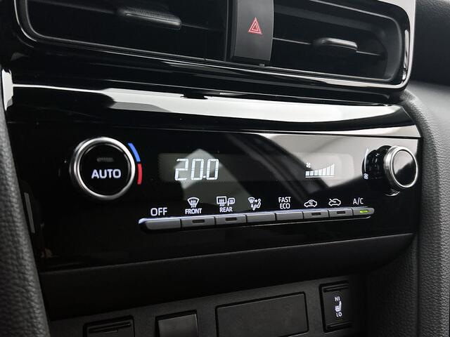 Toyota YARIS Cross 1.5 Hybrid 115 First Edition | BTW Voertuig | Stoelverwarming |
