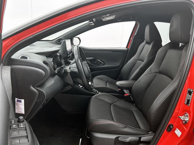 Toyota YARIS 1.5 Hybrid Launch Edition | Navigatie | Parkeersensoren |
