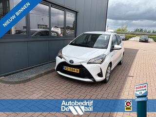 toyota-yaris-1.5-vvt-i-hybrid-autom