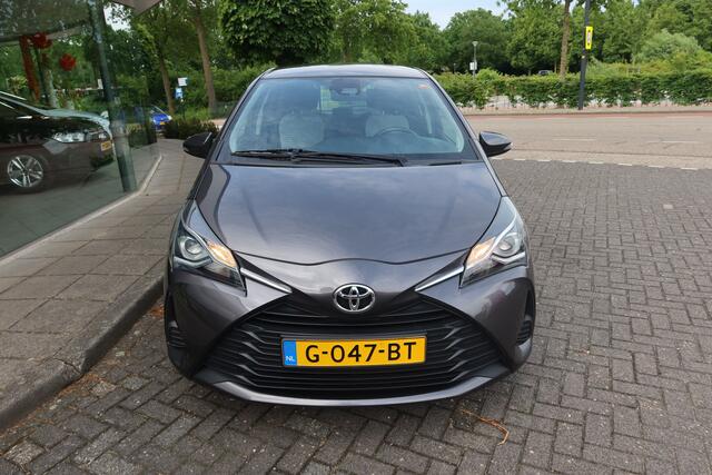 Toyota YARIS 1.5 VVT-i Active AUTOMAAT ! Camera I Trekhaak I All-Season