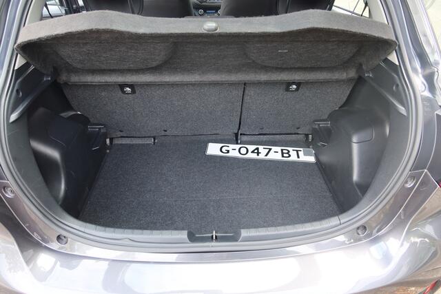 Toyota YARIS 1.5 VVT-i Active AUTOMAAT ! Camera I Trekhaak I All-Season