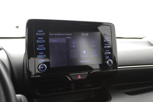 Toyota YARIS 1.5 VVT-i Dynamic | Cruise control | Navigatie | Airco | Keyless |