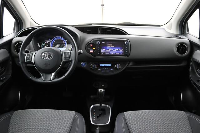 Toyota YARIS 1.5 Hybrid Aspiration | Parkeersensoren voor + achter | Cruise Control |