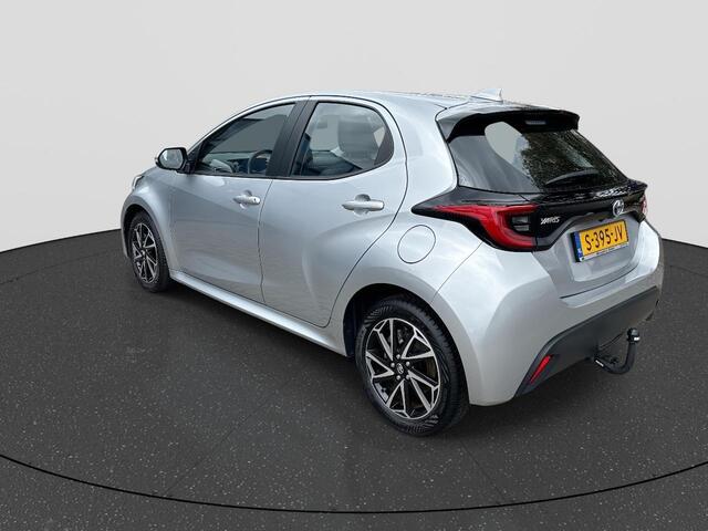 Toyota YARIS 1.5 Hybrid Dynamic | NAVI | 4 Seizoen | Trekhaak