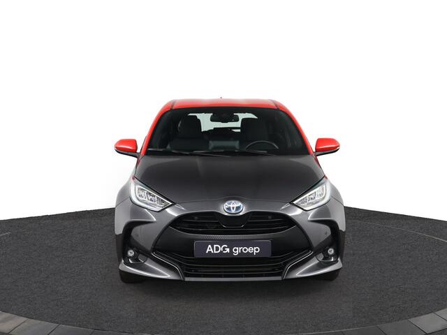 Toyota YARIS 1.5 Hybrid 115 First Edition | Parkeersensoren | Apple Carplay/Android auto | Stoelverwarming | Blindspot Monitor |