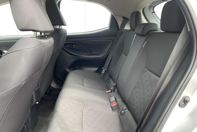 Toyota YARIS 1.5 Hybrid 115 Comfort | Camera | Apple Carplay | ACC |