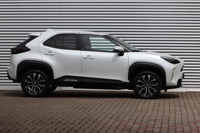 Toyota YARIS Cross 1.5 Hybrid Dynamic / Winter-Pakket