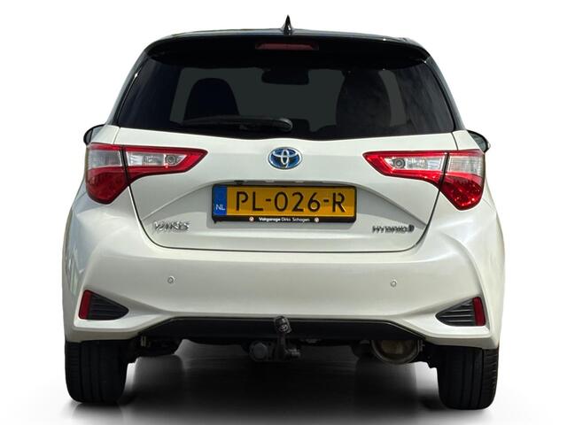 Toyota YARIS 1.5 Hybrid Bi-Tone ? Trekhaak ? Camera ? Navi