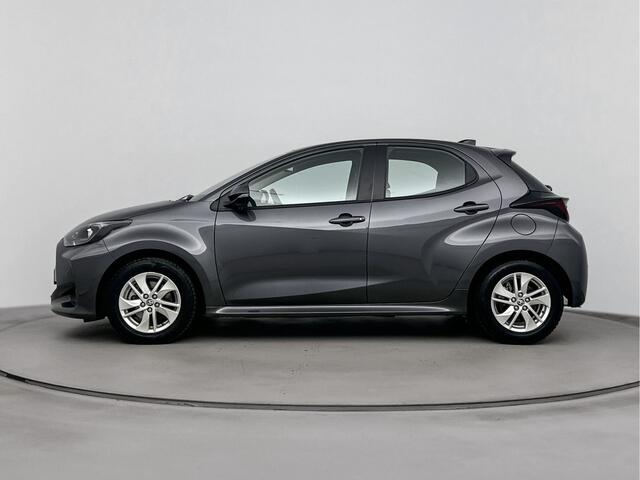 Toyota YARIS 1.5 Hybrid 115 Dynamic | Parkeersensoren V+A | Stuur-Stoelverwarming | Onderweg-naar-dealer