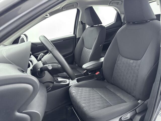 Toyota YARIS 1.5 Hybrid 115 Dynamic | Parkeersensoren V+A | Stuur-Stoelverwarming | Onderweg-naar-dealer