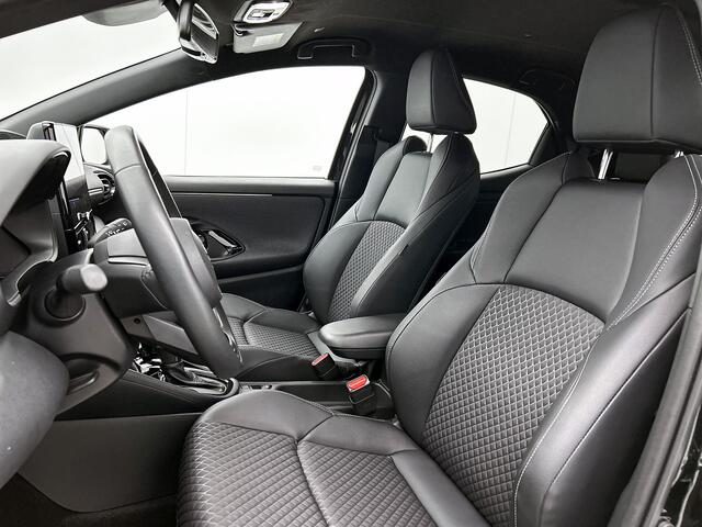Toyota YARIS Hybrid 130 Executive | Parkeersensoren | Verwarmd Stuurwiel |