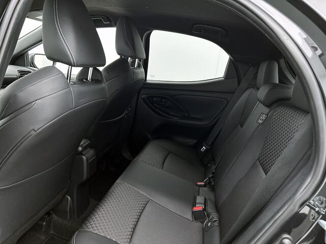 Toyota YARIS Hybrid 130 Executive | Parkeersensoren | Verwarmd Stuurwiel |