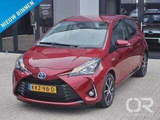 toyota-yaris-1.5-hybrid-design-red-