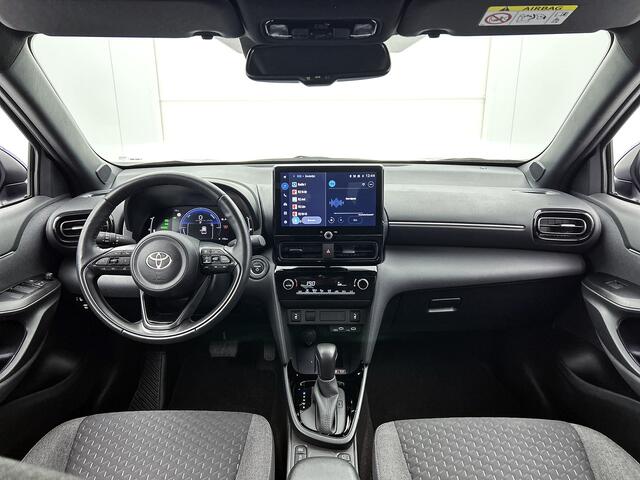 Toyota YARIS Cross 1.5 Hybrid Dynamic Plus | Stuur-Stoelverwarming | Dode Hoek Detectie |