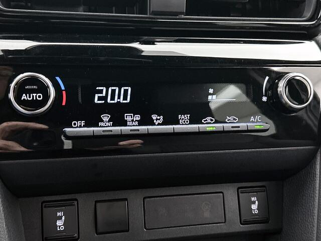 Toyota YARIS Cross 1.5 Hybrid 130 Dynamic Comfort Pack | BTW Voertuig | Dodehoekdetectie | Stoel + stuurverwarming | Parkeersensoren Voor + Achter | Cruise Control Adaptive | Climate Control | Apple CarPlay/Android auto | Draadloze telefoonlader