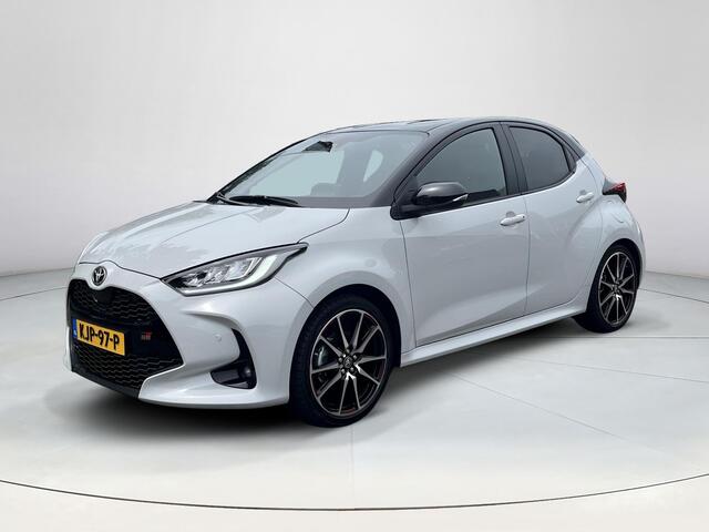 Toyota YARIS 1.5 Hybrid GR Sport | JBL Premium audio | Navigatie | Parkeersensoren | Head up display |