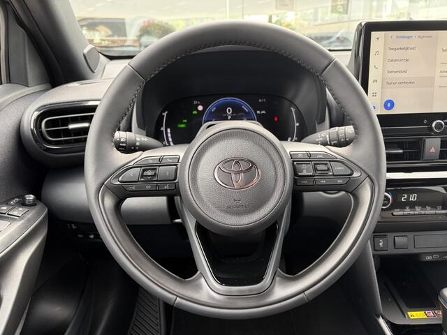 Toyota YARIS Cross 1.5 Hybrid 130 Dynamic | Comfort Pack | Sensoren v/a | Stoelverw