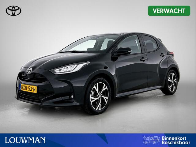 Toyota YARIS 1.5 Hybrid 115 Dynamic Comfort Pack | BTW Voertuig | Dodehoekdetectie | Stoel+stuurverwarming | Parkeersensoren Voor+Achter | Draadloze telefoonlader | Cruise Control Adaptive | Apple CarPlay/Android Auto |