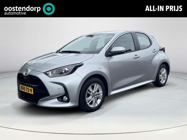 Toyota YARIS 1.5 Hybrid 115 Active | Stoel- + stuurverwarming | Parkeersensoren | Carplay | Licht metalen velgen |