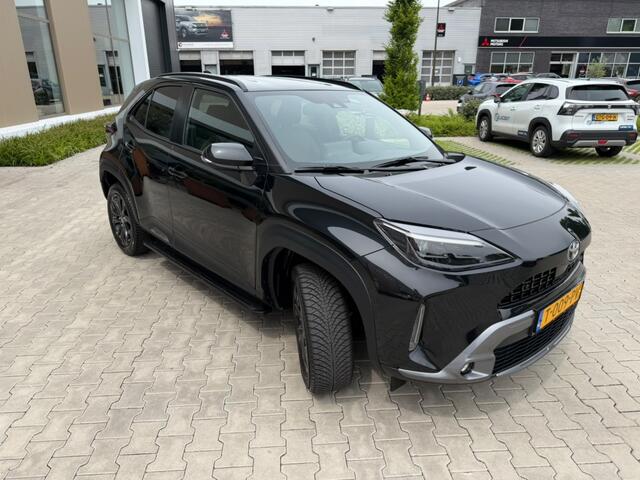 Toyota YARIS Cross 1.5 Hybrid Explore | PDC V+A | Treeplanken | All Seasons