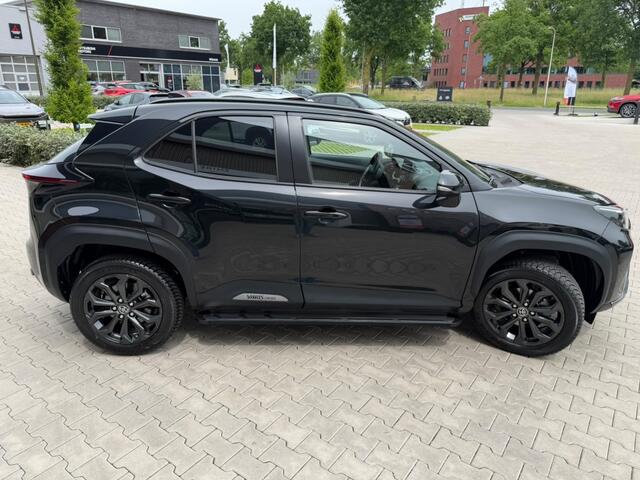 Toyota YARIS Cross 1.5 Hybrid Explore | PDC V+A | Treeplanken | All Seasons
