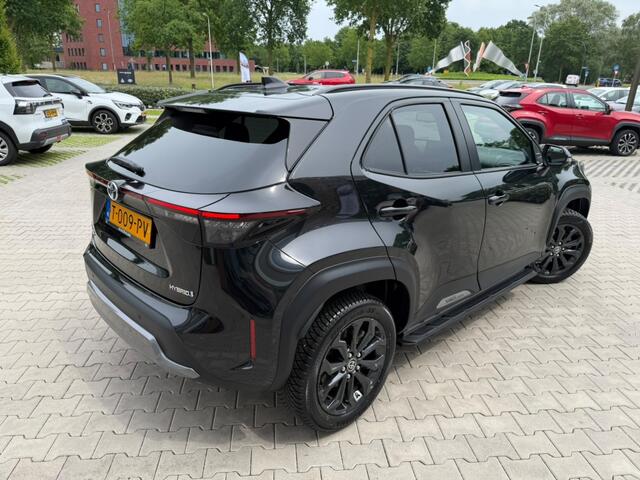 Toyota YARIS Cross 1.5 Hybrid Explore | PDC V+A | Treeplanken | All Seasons