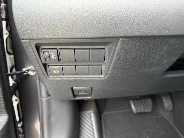 Toyota YARIS Cross 1.5 Hybrid 115 First Edition | Trekhaak | All Seasons