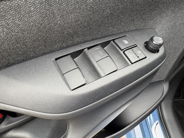 Toyota YARIS 1.5 Hybrid First Edition