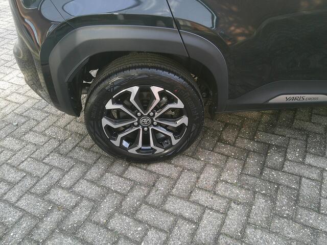 Toyota YARIS Cross 1.5 Hybrid 130 Dynamic Trekhaak Stuur/Stoel ver.