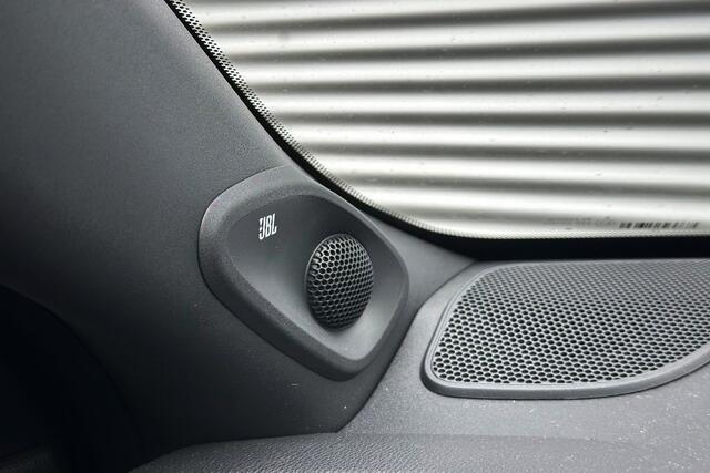 Toyota YARIS 1.5 Hybrid 130 Launch Edition