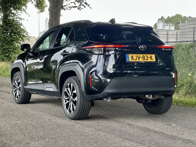 Toyota YARIS Cross 1.5 Hybrid 115 Dynamic | Rijklaarprijs! | Automaat | Carplay | Stoel- en stuurverwarming | LED | ACC | Keyless | Camera