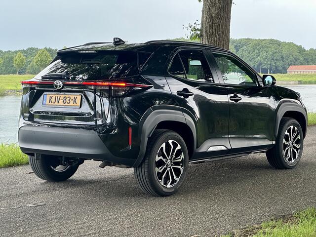 Toyota YARIS Cross 1.5 Hybrid 115 Dynamic | Rijklaarprijs! | Automaat | Carplay | Stoel- en stuurverwarming | LED | ACC | Keyless | Camera