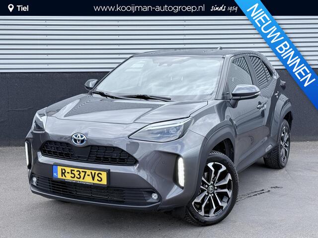 Toyota YARIS Cross 1.5 Hybrid First Edition Stoelverwarming, Parkeersensoren voor + achter, LED, Privacy glass, LMV, Dealeronderhouden, All-season banden