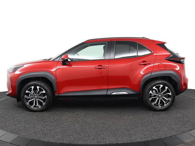 Toyota YARIS Cross 1.5 Hybrid 115 Dynamic | Nieuw uit voorraad leverbaar | Comfort Pack | Stoel / Stuur verwarming | Trekhaak afneembaar |
