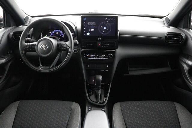 Toyota YARIS Cross 1.5 Hybrid 115 Dynamic | Nieuw uit voorraad leverbaar | Comfort Pack | Stoel / Stuur verwarming | Trekhaak afneembaar |