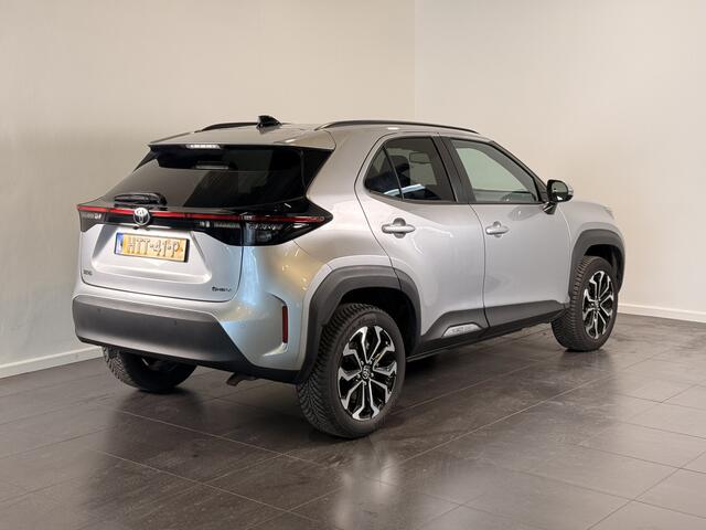 Toyota YARIS Cross 1.5 Hybrid 115 Dynamic | Stuur / Stoelverwarming | BSM |